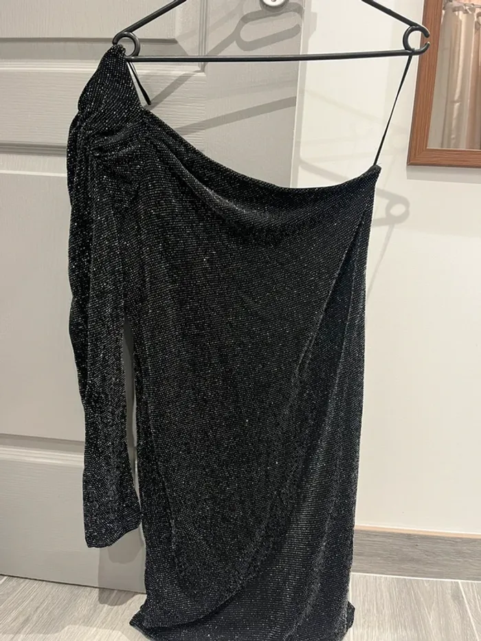 Robe moulante paillettes