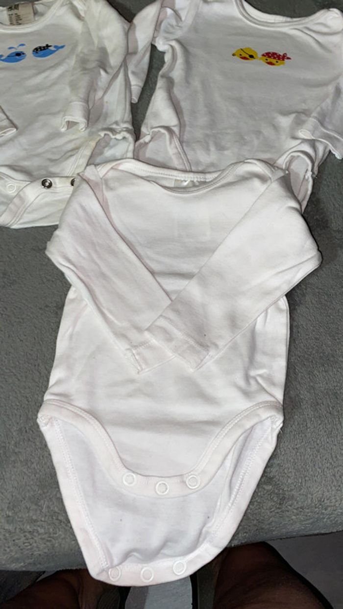 Lot de 3 bodys H&M - photo numéro 4