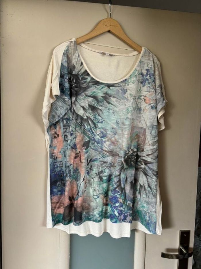 t shirt fleuris creme