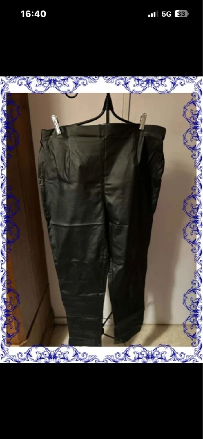 Pantalon , leggins simili cuir Toscane