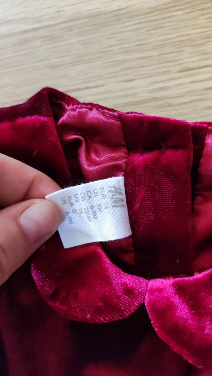 robe en velours rouge taille 9 mois - photo numéro 3