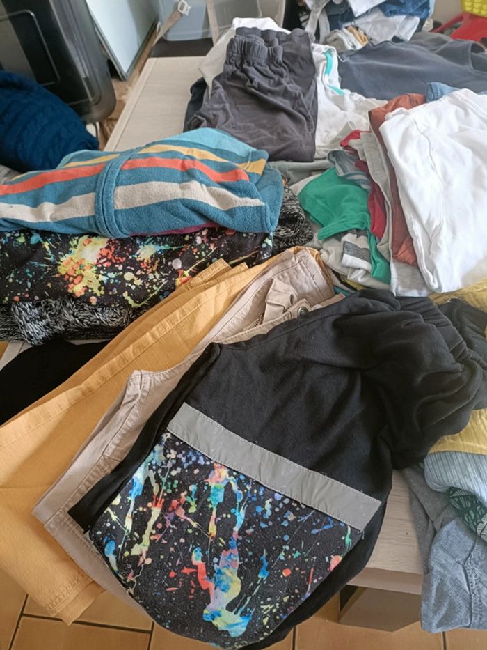Lot de vêtements 8 ans garçon - photo numéro 3