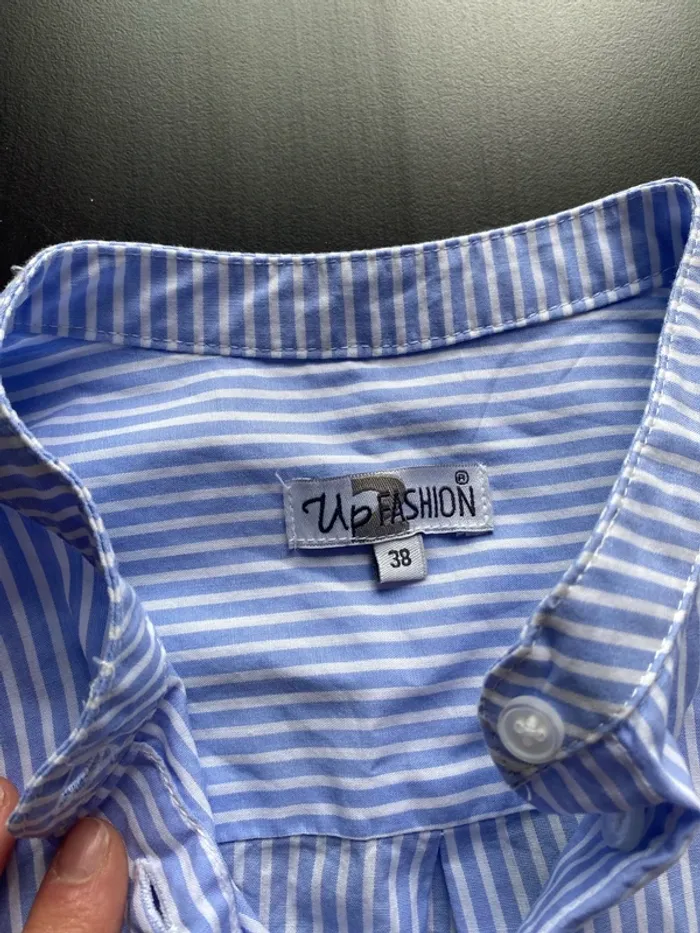 Chemise a rayures neuve T38 - photo numéro 4