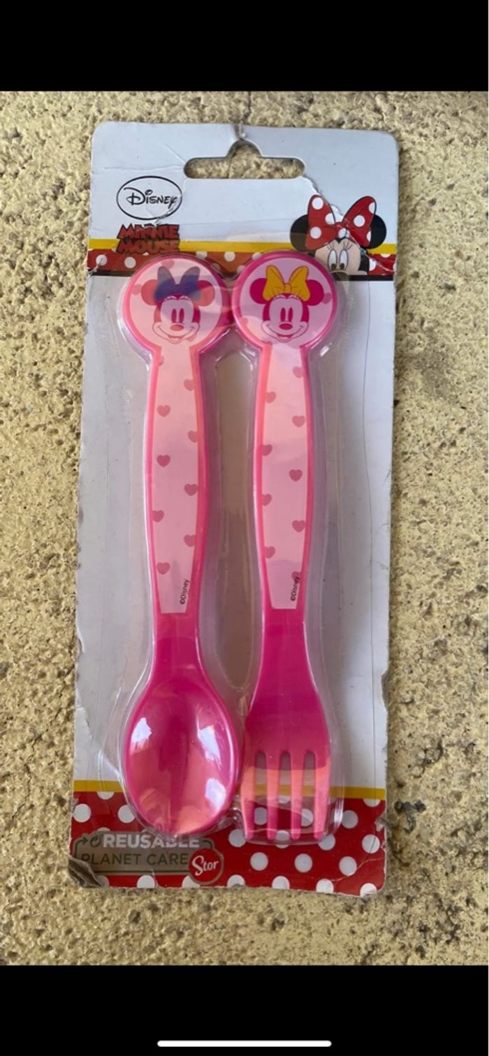 Couvert rose minnie Disney neuf - photo numéro 2