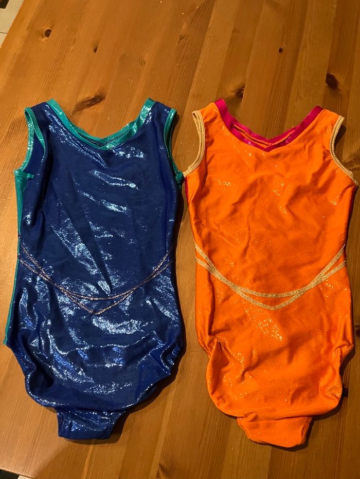 Lot 2 justaucorps brillants - photo numéro 5