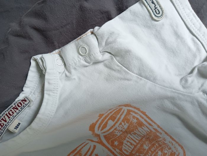 Lot 2 t-shirts 18 mois - photo numéro 3