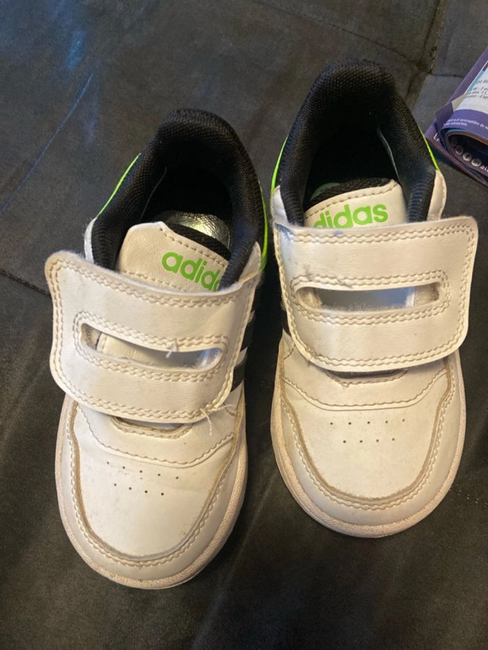 Baskets adidas pointure 24 - photo numéro 2