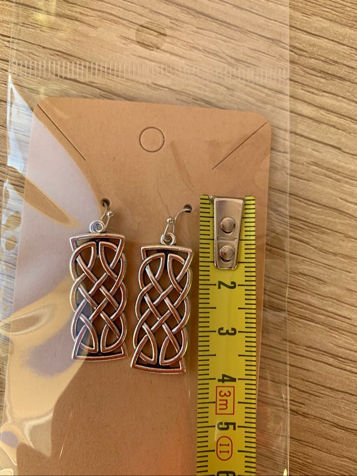 Boucles d’oreilles fantaisies - photo numéro 4
