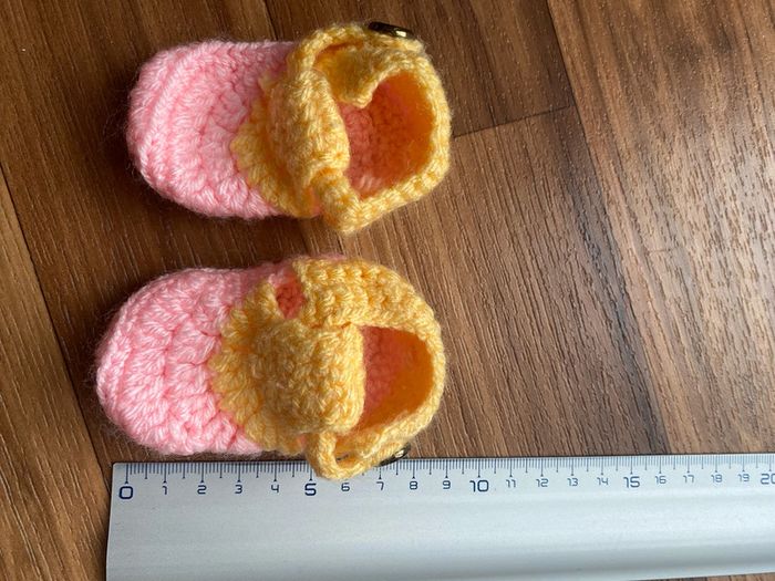 Chaussons laine bebe fille