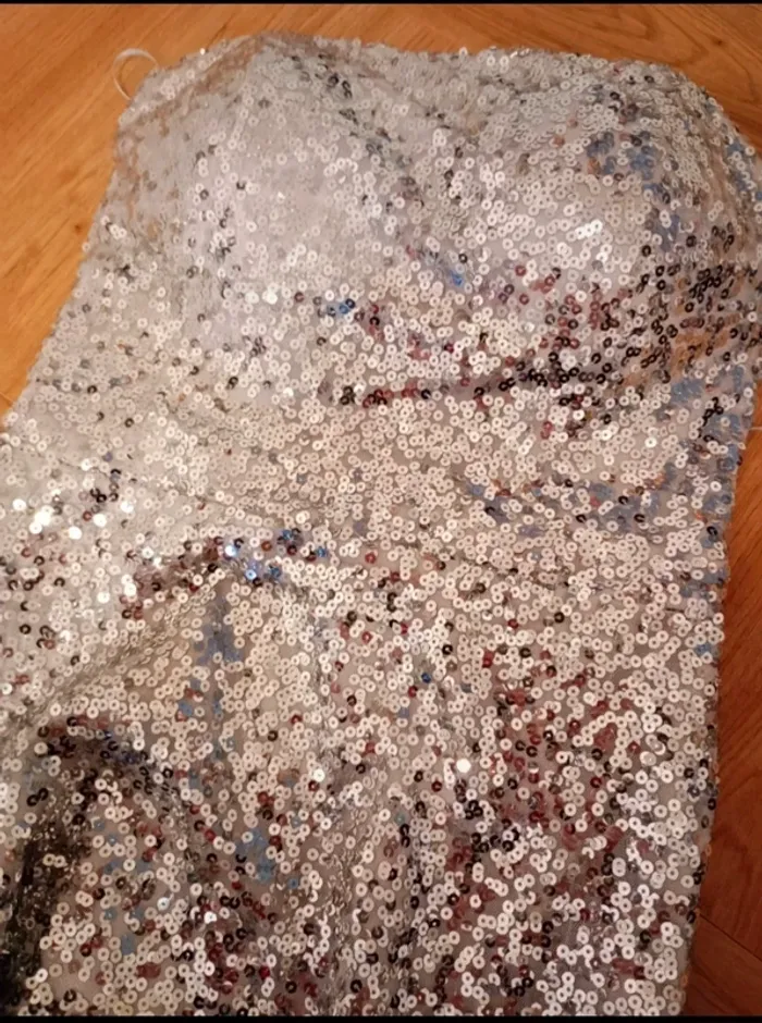 Robe longue bustier à sequins argentés – Taille 34 - photo numéro 3