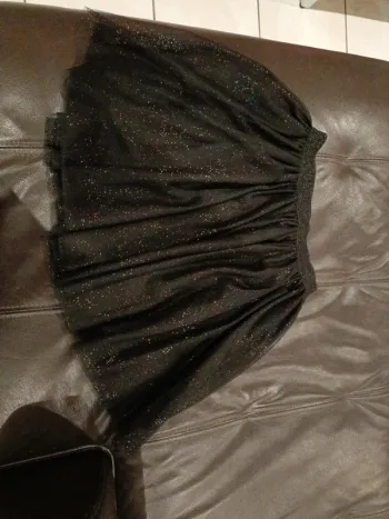 Jupe catimini 12 ans noire paillettes multicolores
