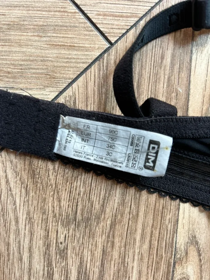 soutien-gorge noir de la marque Dim - photo numéro 12