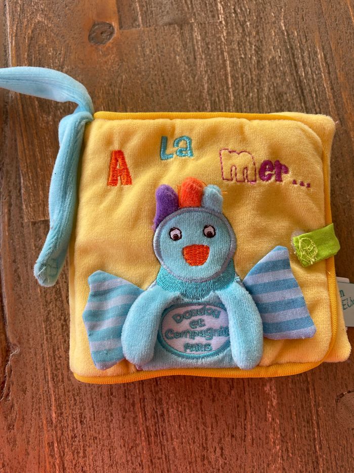 Livre d’éveil Doudou et compagnie