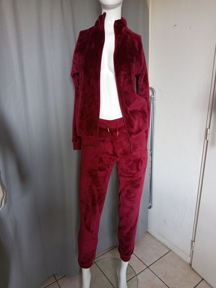 Tenue intérieur femme - photo numéro 2