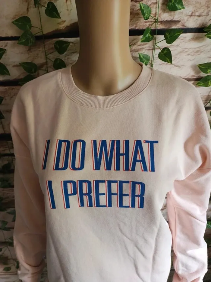 🌸Sweat rose Pimkie Taille 34🌸 - photo numéro 2