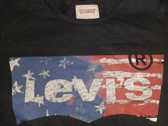 Haut Levi's - photo numéro 2