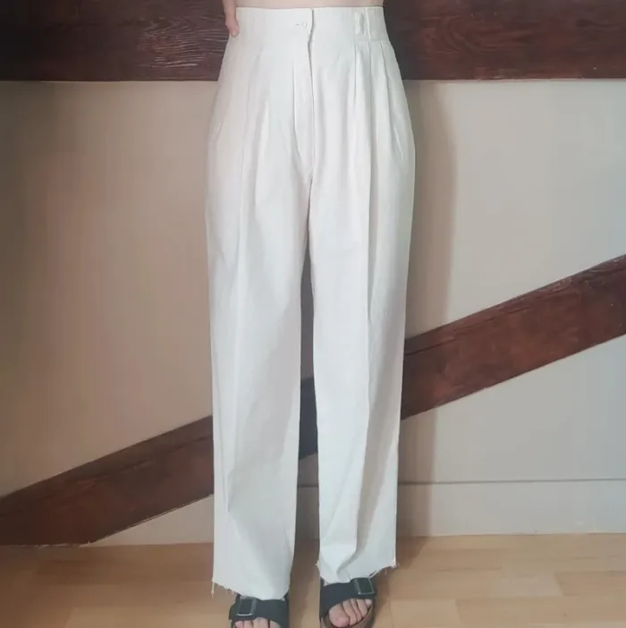 Pantalon blanc à pinces Newman - photo numéro 2