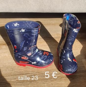 Bottes taille 23