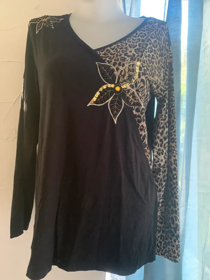 TEE shirt vintage manches longues taille 42-44