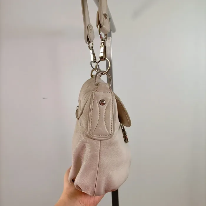 Sac épaule beige cuir souple détails métal style casual chic poche zippée S044 - photo numéro 5