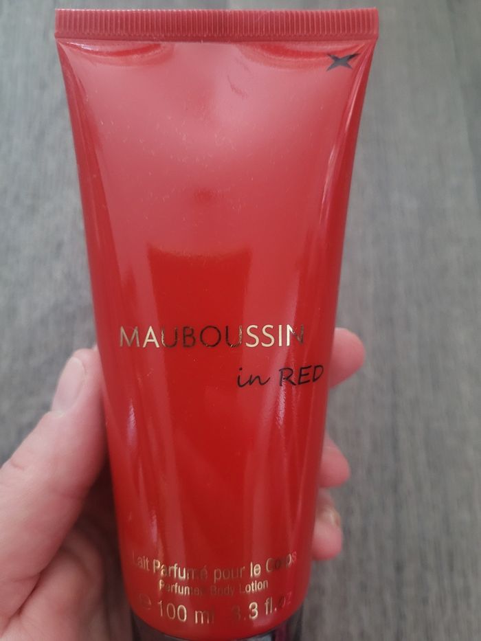 Lait parfumé pour le corps Mauboussin in Red