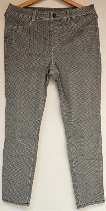 Pantalon jegging Uniqlo taille L 30/31
