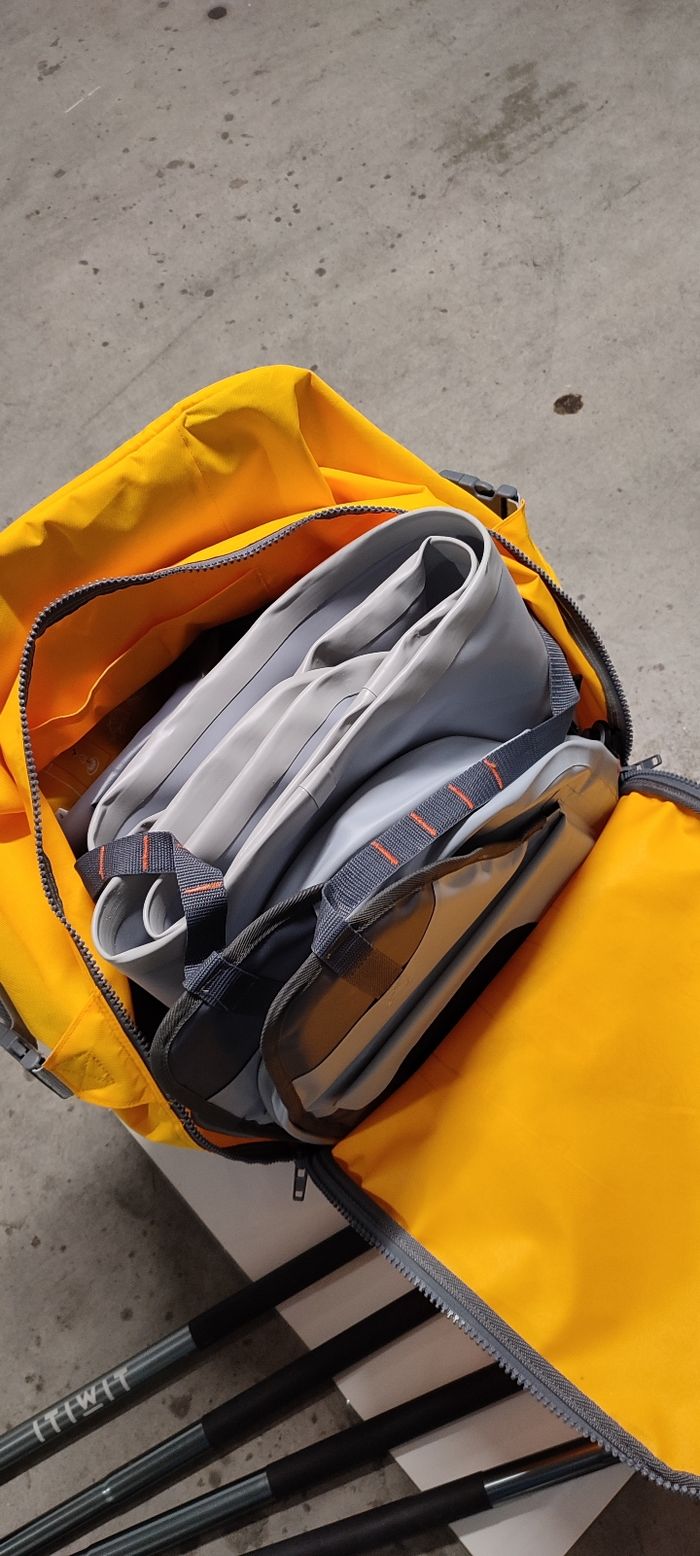 Canoë gonflable Tribord avec accessoires. - photo numéro 5