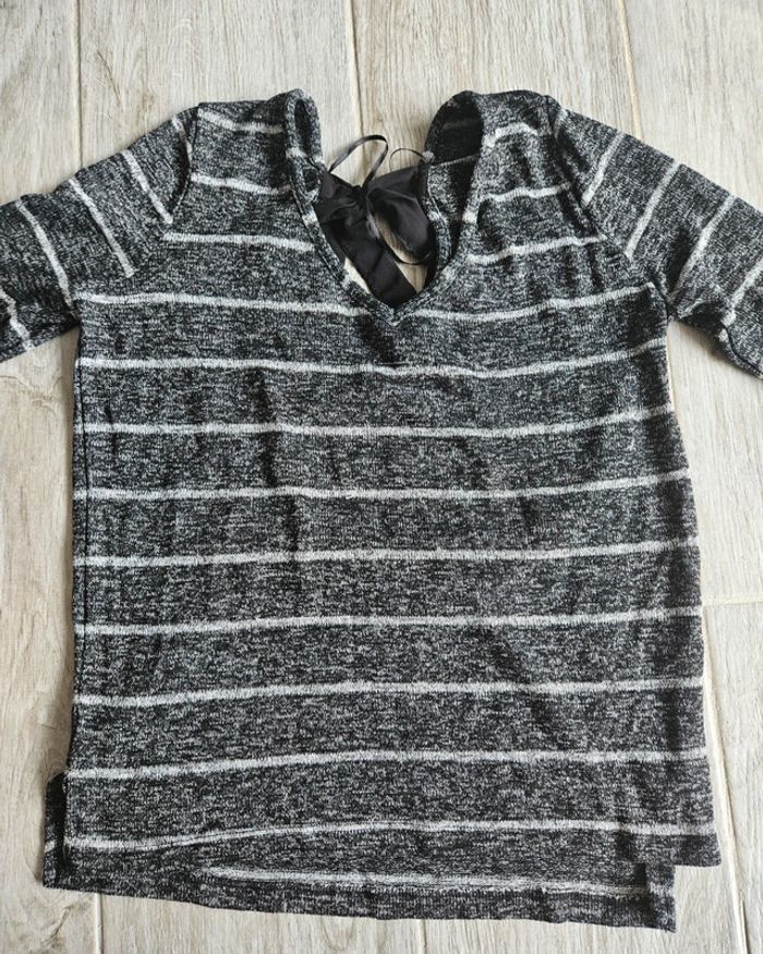 Pull Jennyfer taille S - photo numéro 2