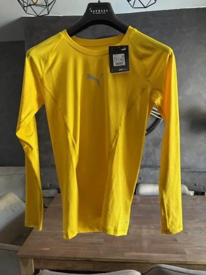 t shirt de sport homme manches longues puma jaune taille M - photo numéro 2