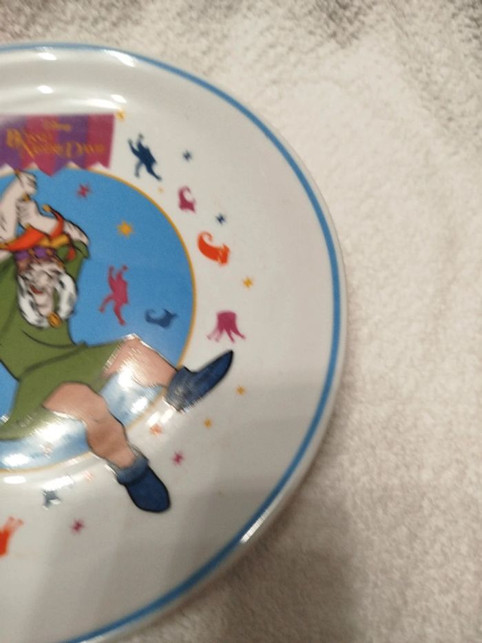 Assiette Disney Le Bossu de notre Dame - photo numéro 5
