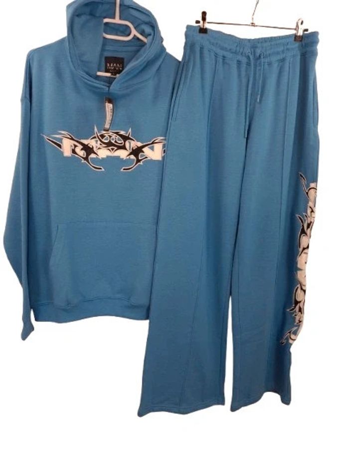 Ensemble boohooman