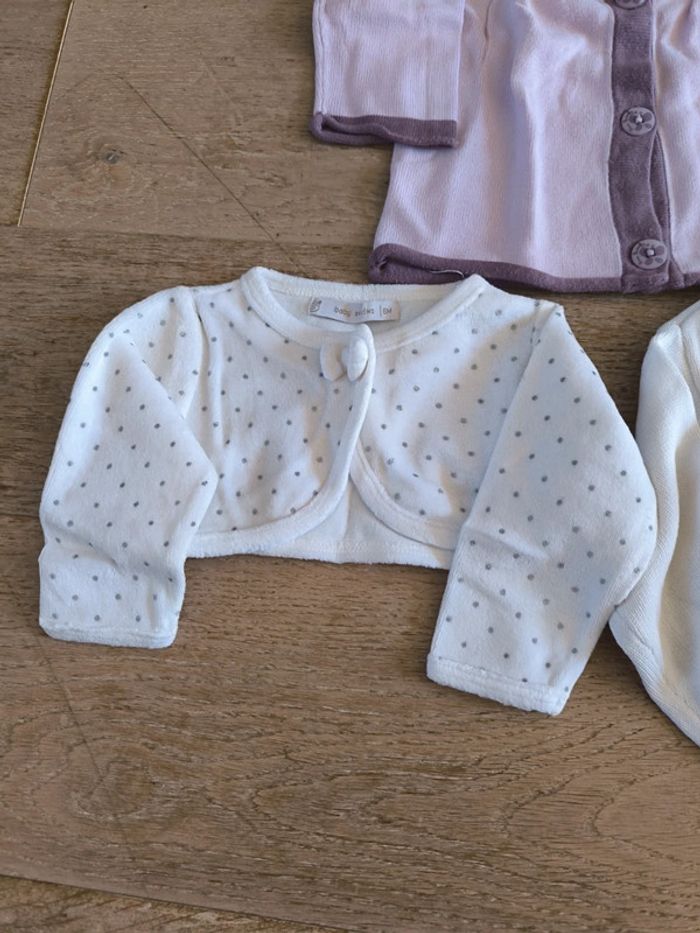 Gilets fille en 6 mois - photo numéro 3