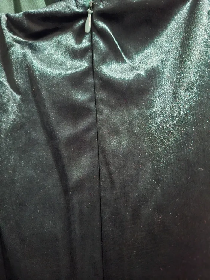 Robe velours vert émeraude Boohoo T44 Neuve - photo numéro 2