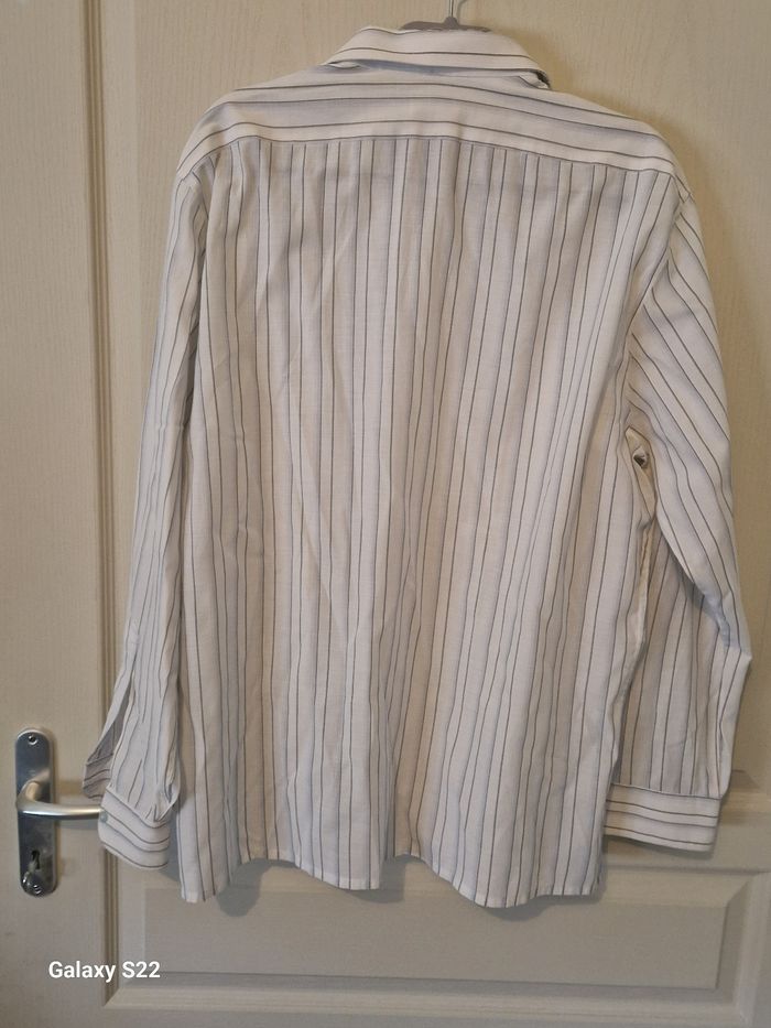 Chemise  T42 - photo numéro 3