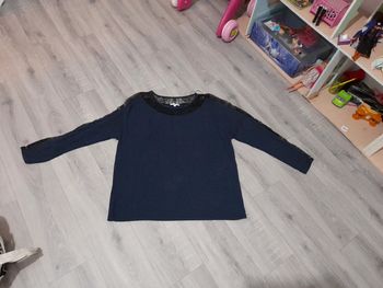 Top dentelle taille 4