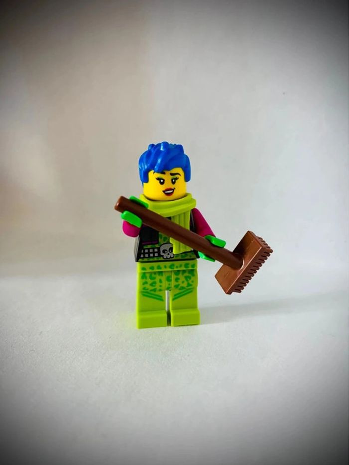 Minifigurine LEGO City - CTY1506 - Raze 2022 - Très bon état - photo numéro 5