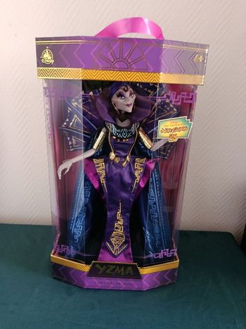 Poupée Disney édition limitée yzma 