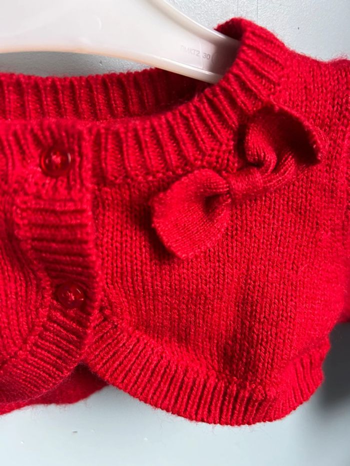 Boléro rouge , bébé fille, 3 mois , tape à l’œil - photo numéro 3