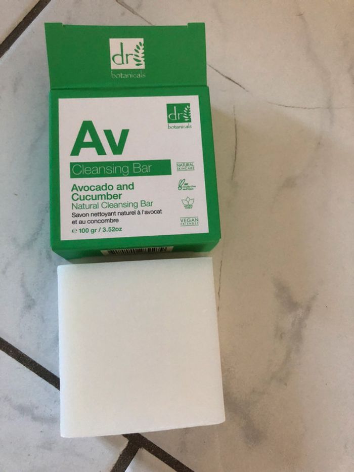 Savon à l’avocat et au concombres - photo numéro 2