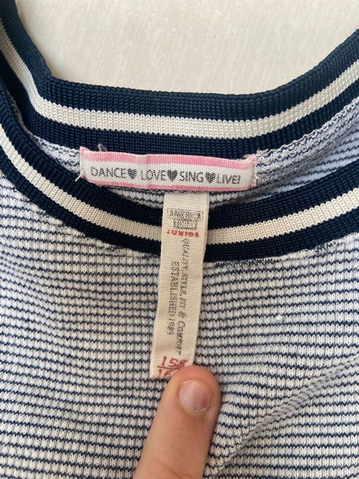 Robe à rayure/ligne - photo numéro 4