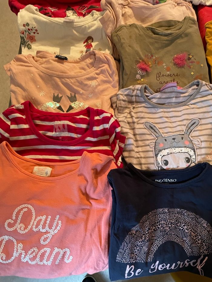 26 t-shirt manches longues 6 ans - photo numéro 3