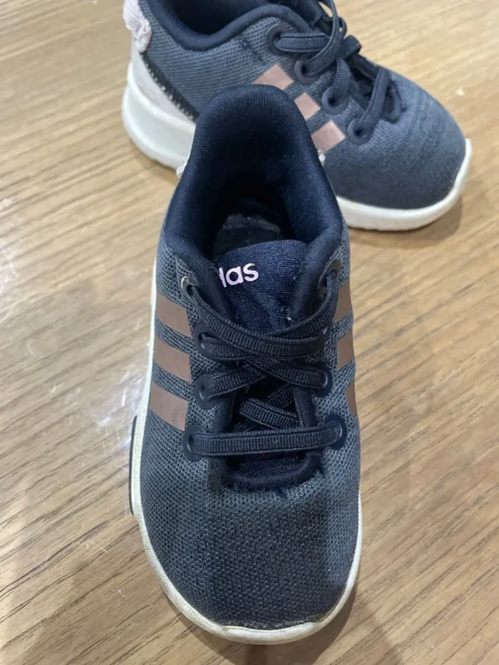 Chaussures adidas - photo numéro 2