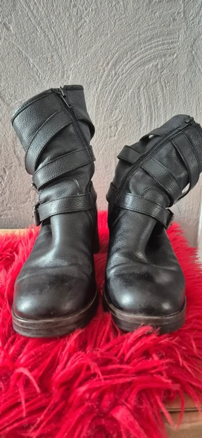 Bottines - photo numéro 2