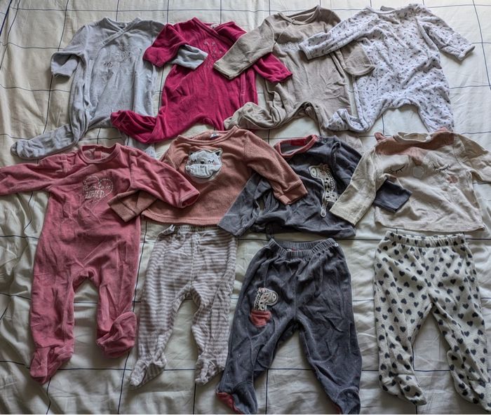 Lot de 34 vêtements 9 mois - photo numéro 4