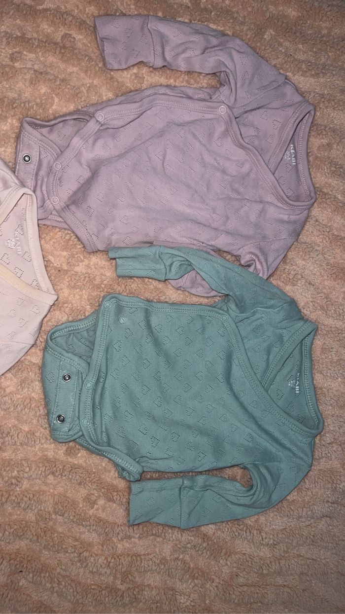 Lots de 3 body fille 3 mois - photo numéro 4