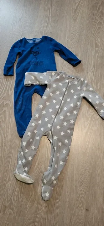 Lot 2 pyjamas 1 pièce 36 mois - 3 ans