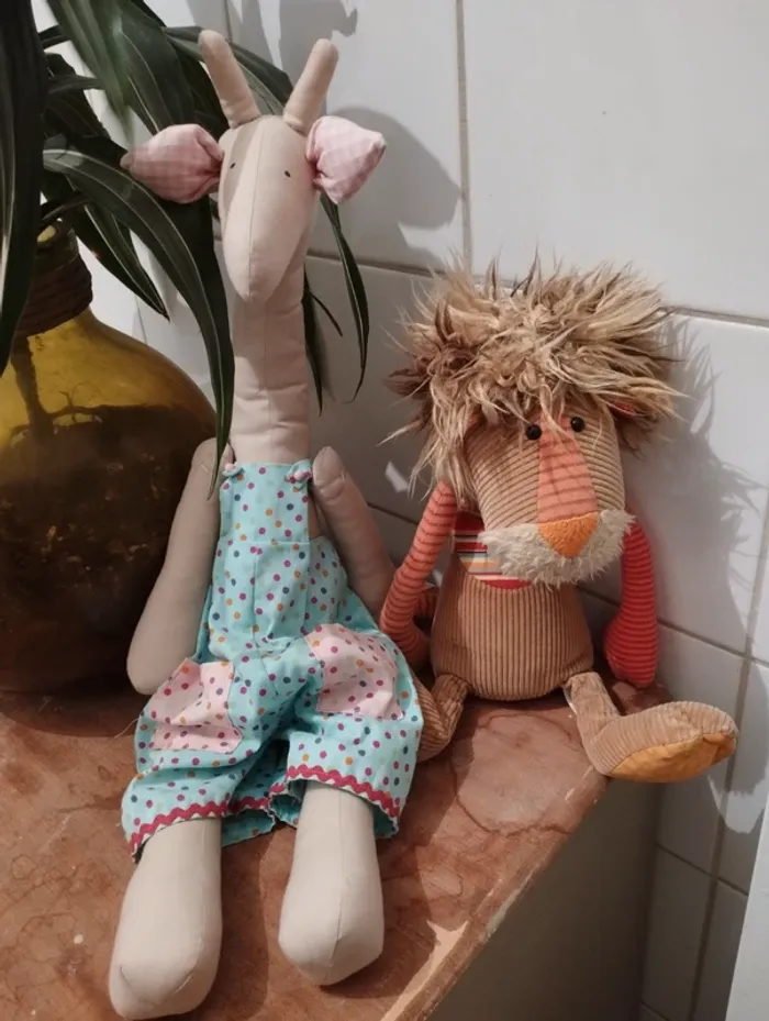 Peluche doudou lion Sigikid