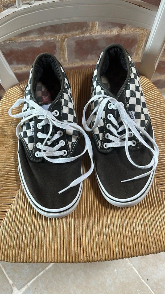 Vans damier noir et blanc Taille 42,5
