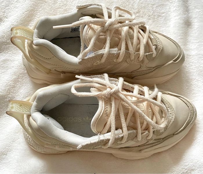 Baskets Adidas Ozweego Nude Pointure 36,5 - photo numéro 8