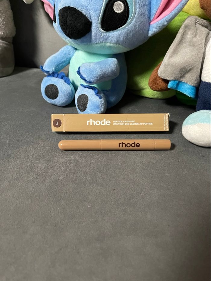 Rhode contour lèvre ( teinte au choix ) - photo numéro 9